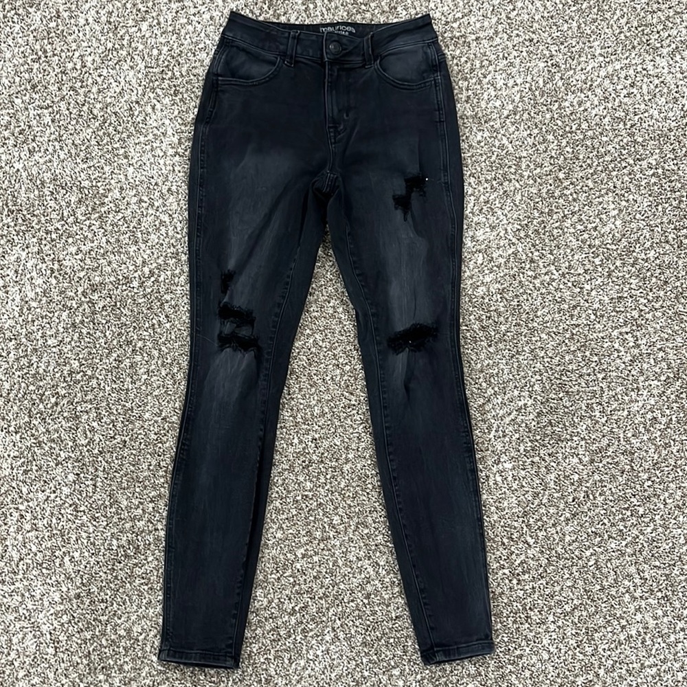 Maurice’s High-Rise ripped skinny jeans